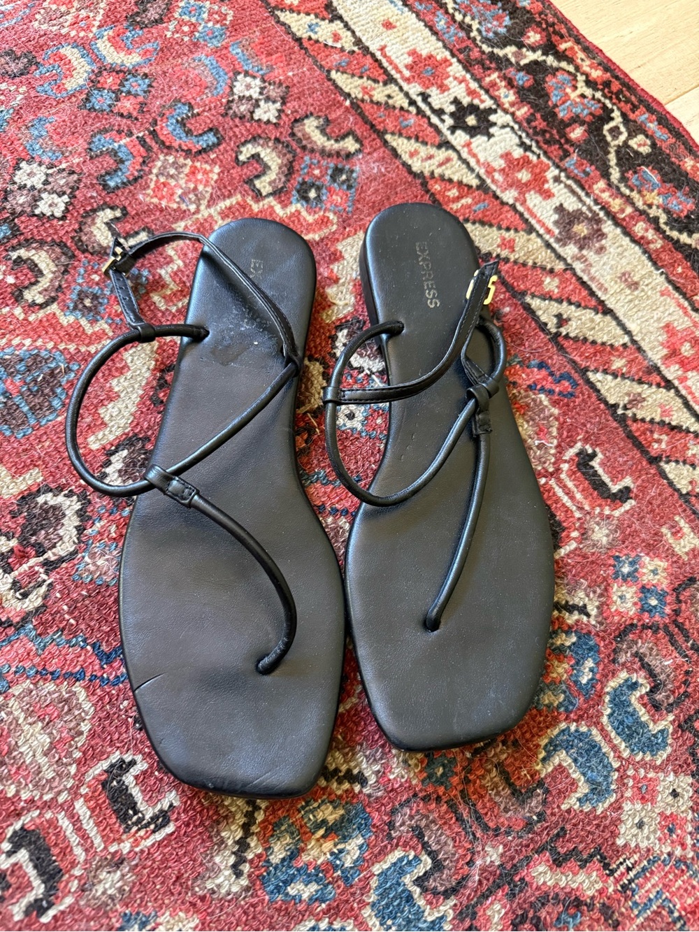 Vintage Y2K minimalist sandals size 9.5